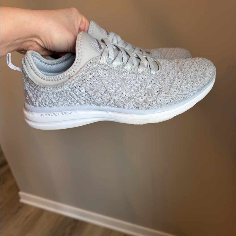 APL Women's techloom phantom Light Gray Sneakers
